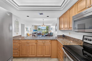 Kitchen 6 of 6