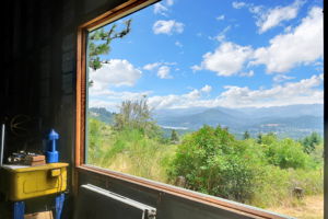  Photo 44