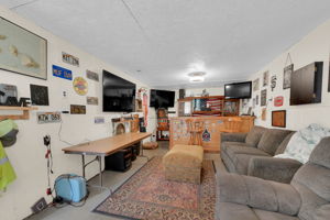  Photo 49