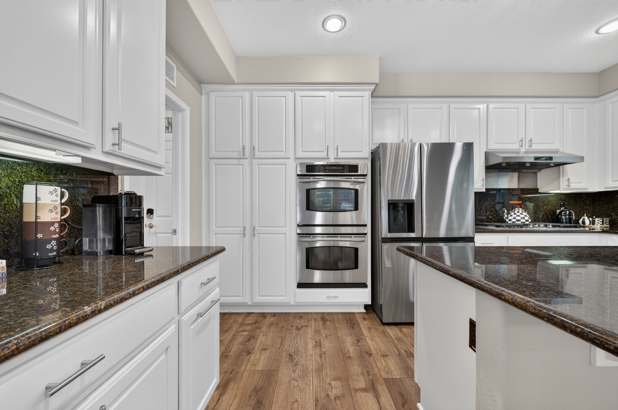 Photo 27