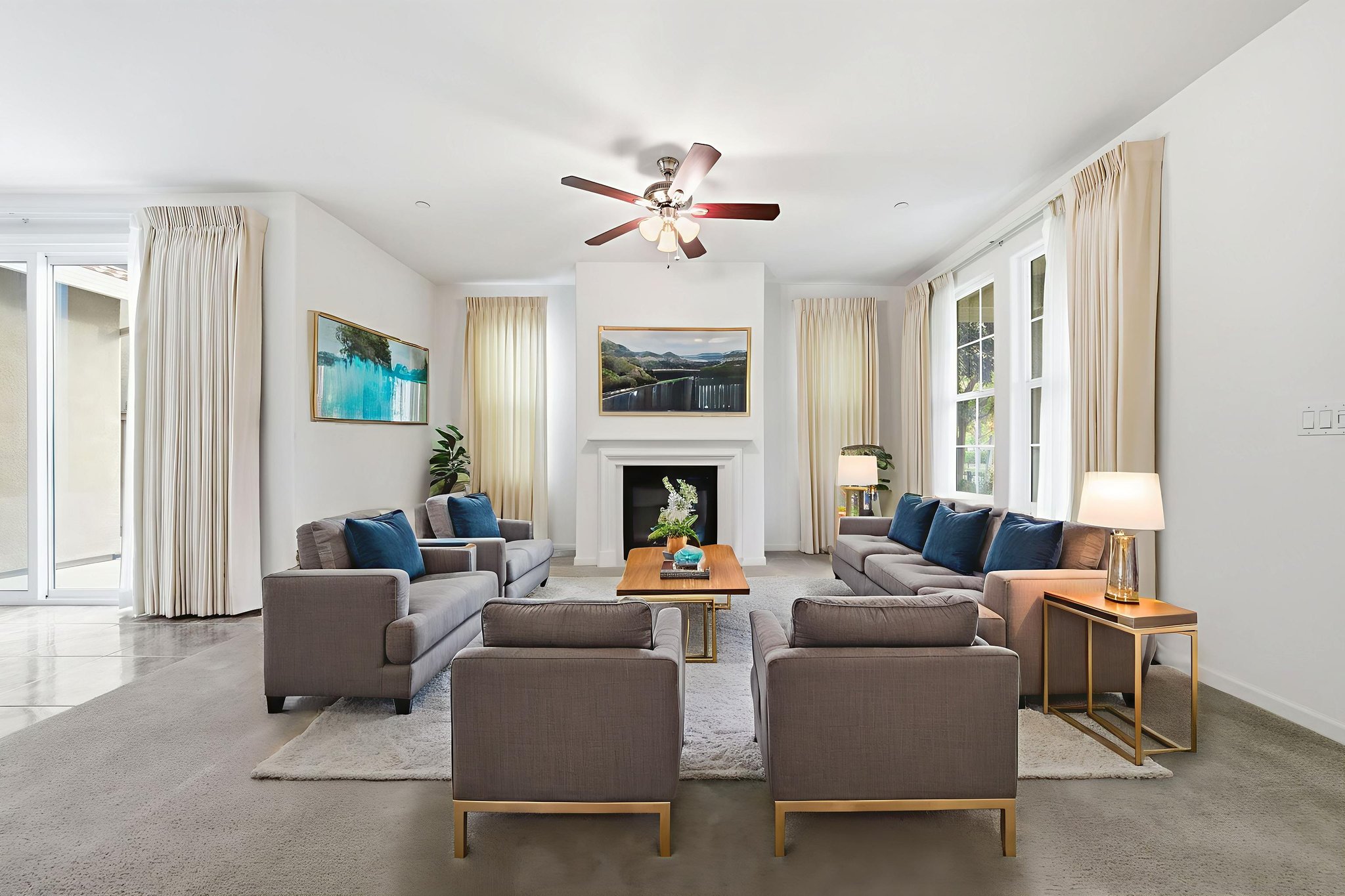 JBPHOTOHOMES20251112_0052 virtually staged.jpeg