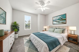 DSC09981 virtually staged.jpeg