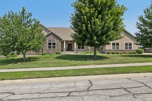 Greystone Dr-S0808-001.jpg