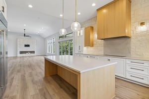 Greystone Dr-S0808-014.jpg