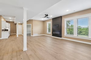 Greystone Dr-S0808-030.jpg