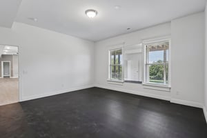 Greystone Dr-S0808-042.jpg