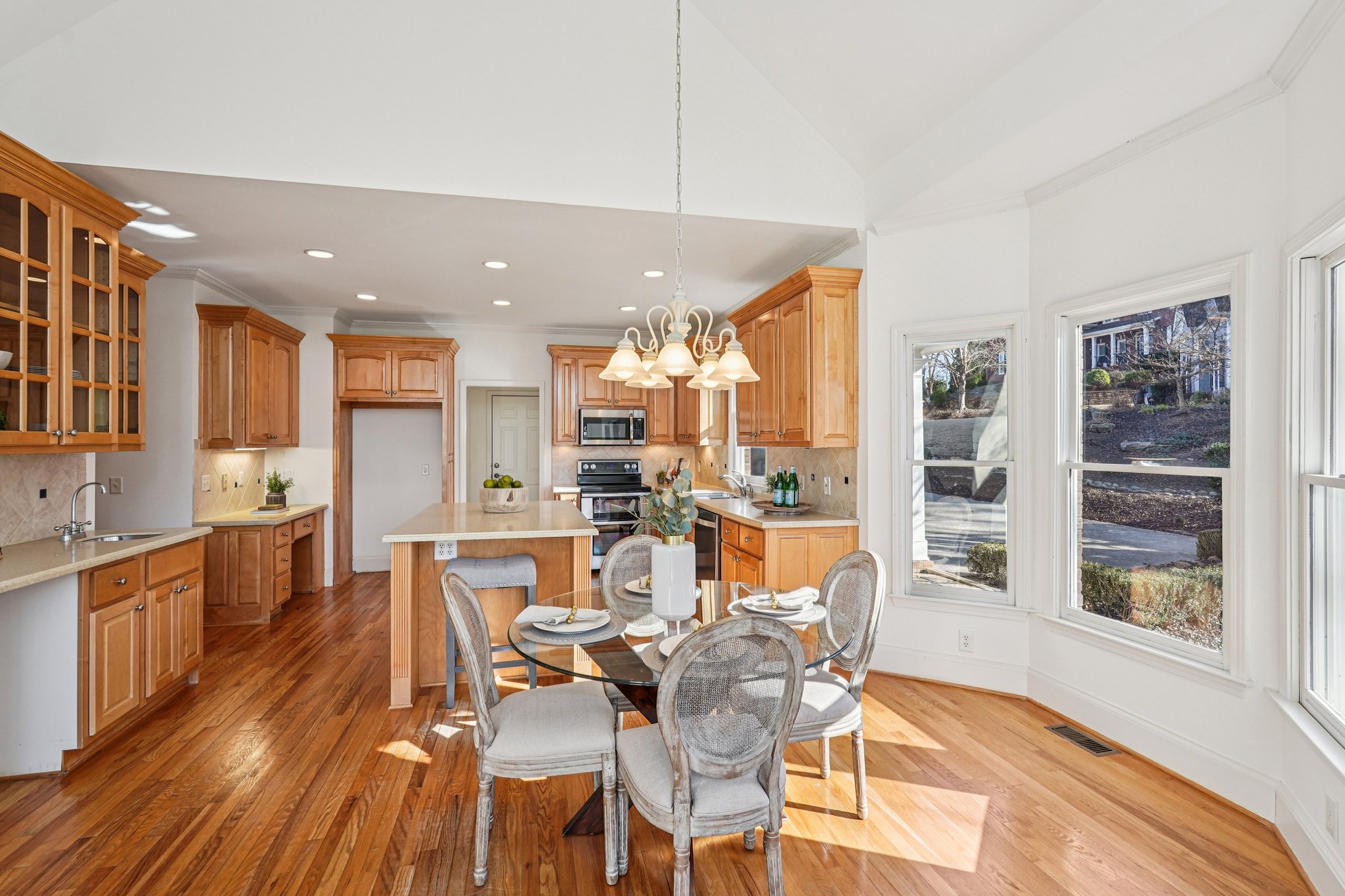 Old Oak Trce-S1601-036.jpg