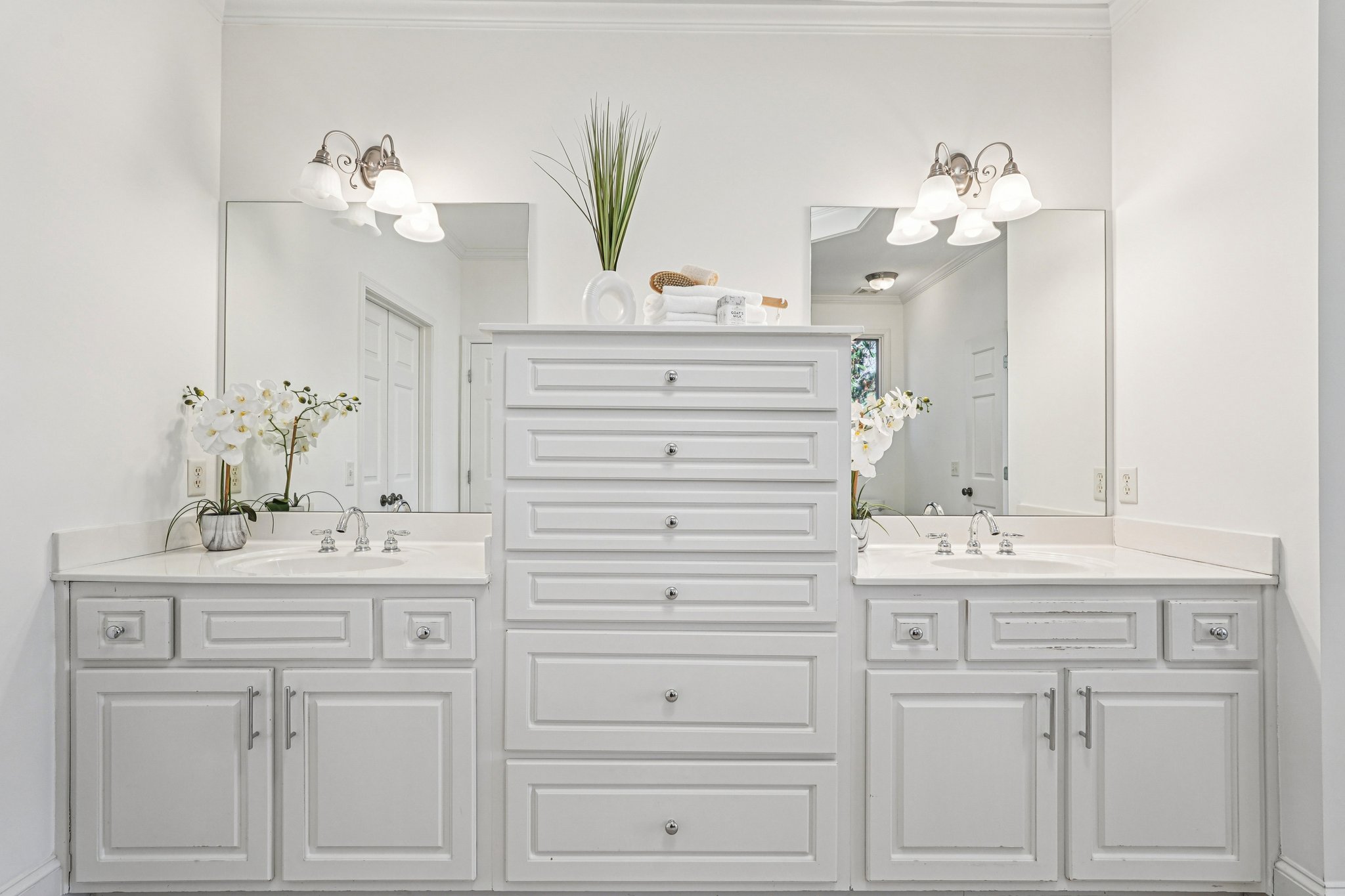 Old Oak Trce-S1601-045.jpg