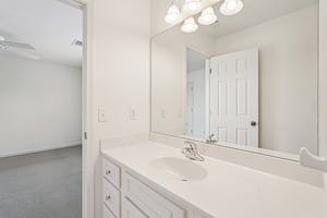 Old Oak Trce-S1601-071.jpg