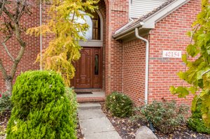  42154 Woodcreek Ln, Canton, MI 48188, US Photo 4
