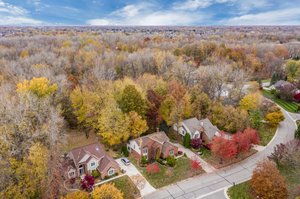  42154 Woodcreek Ln, Canton, MI 48188, US Photo 33