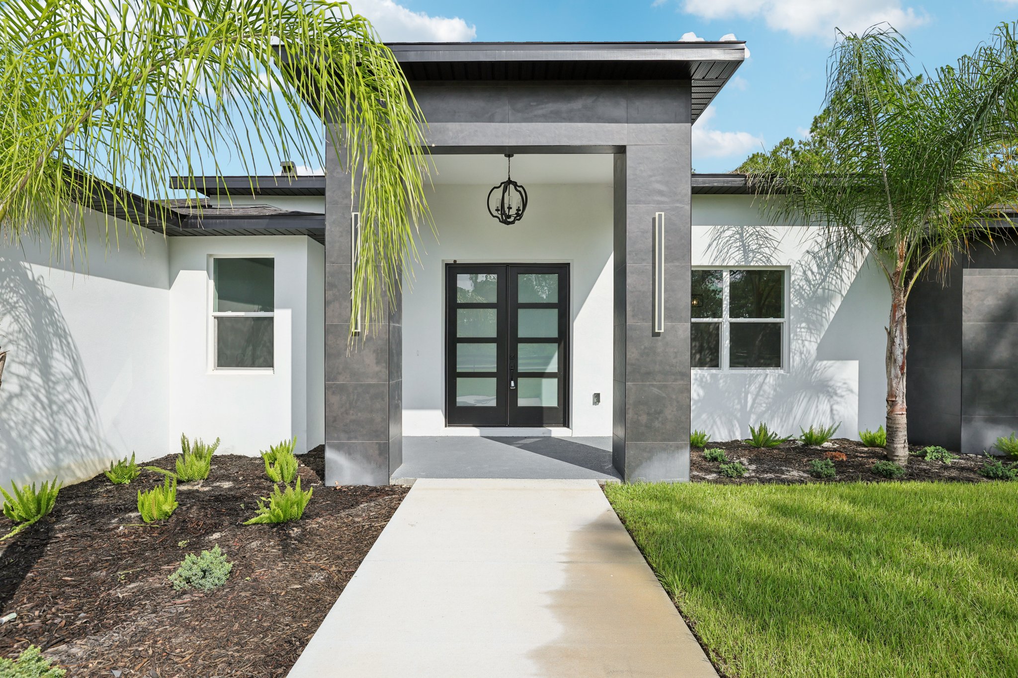 Tamarac St-2106-004.jpg