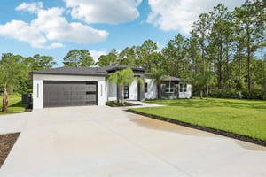 Tamarac St-2106-003.jpg