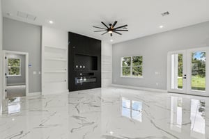 Tamarac St-2106-006.jpg