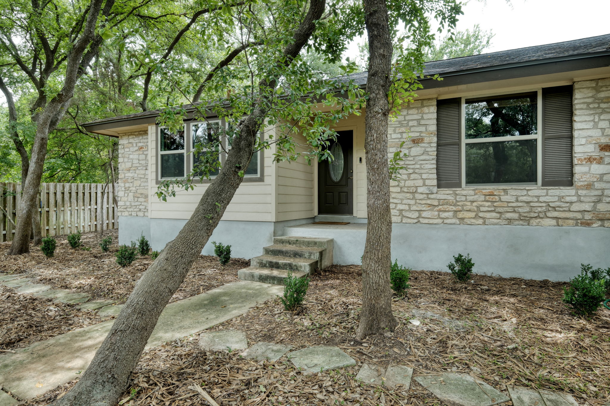 Front Entry Detail