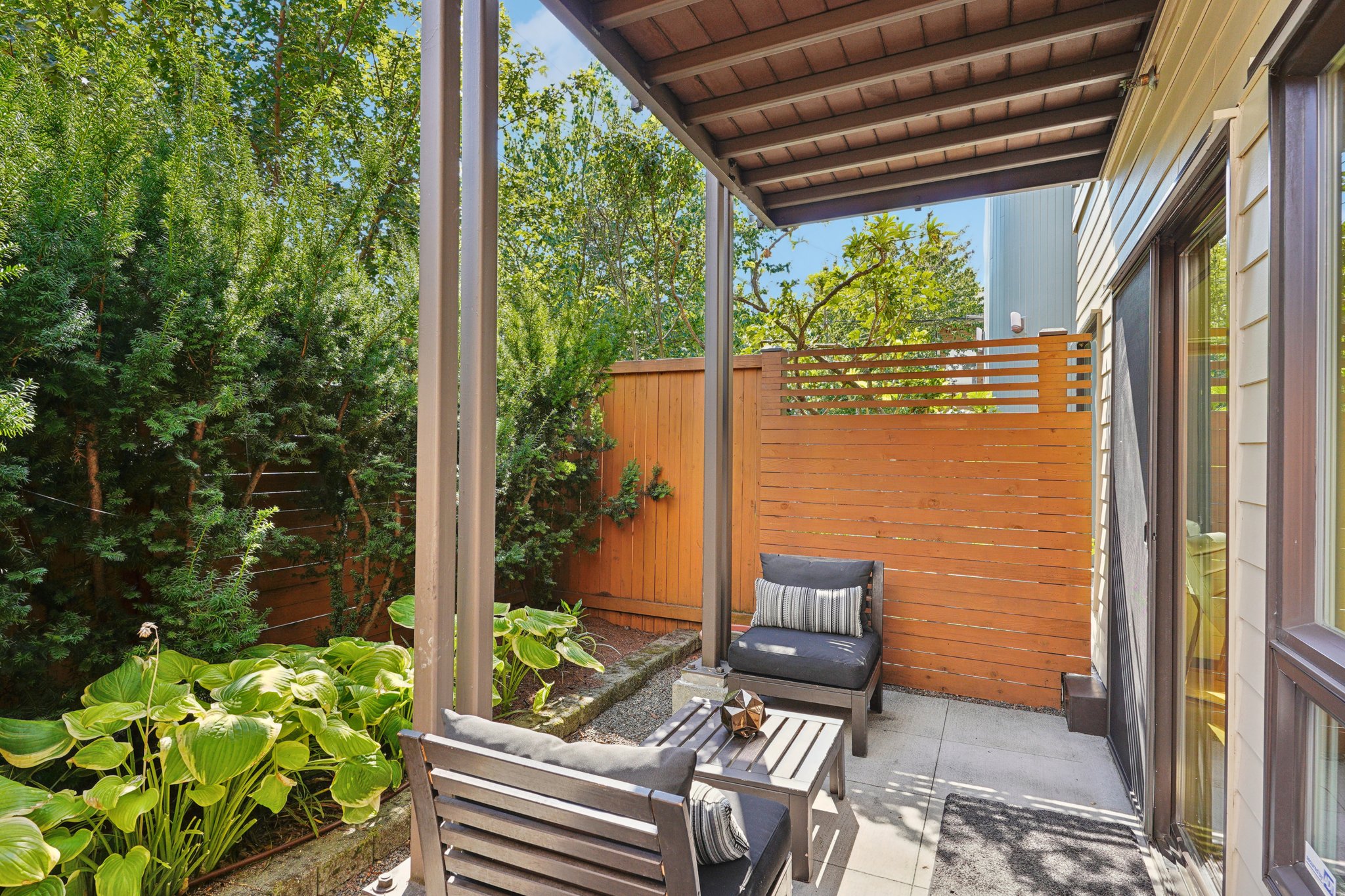 Fremont Ave N 2-S2708-041.jpg