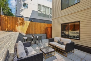 Fremont Ave N 2-S2708-039.jpg
