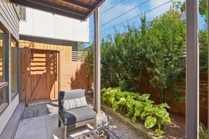Fremont Ave N 2-S2708-042.jpg