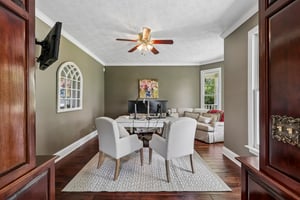 Roy Rd-S0907-013.jpg