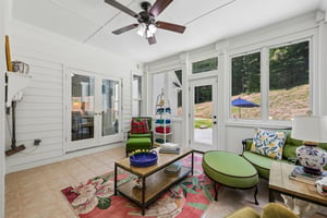 Roy Rd-S0907-034.jpg
