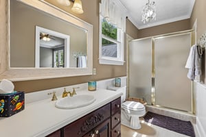 Roy Rd-S0907-043.jpg