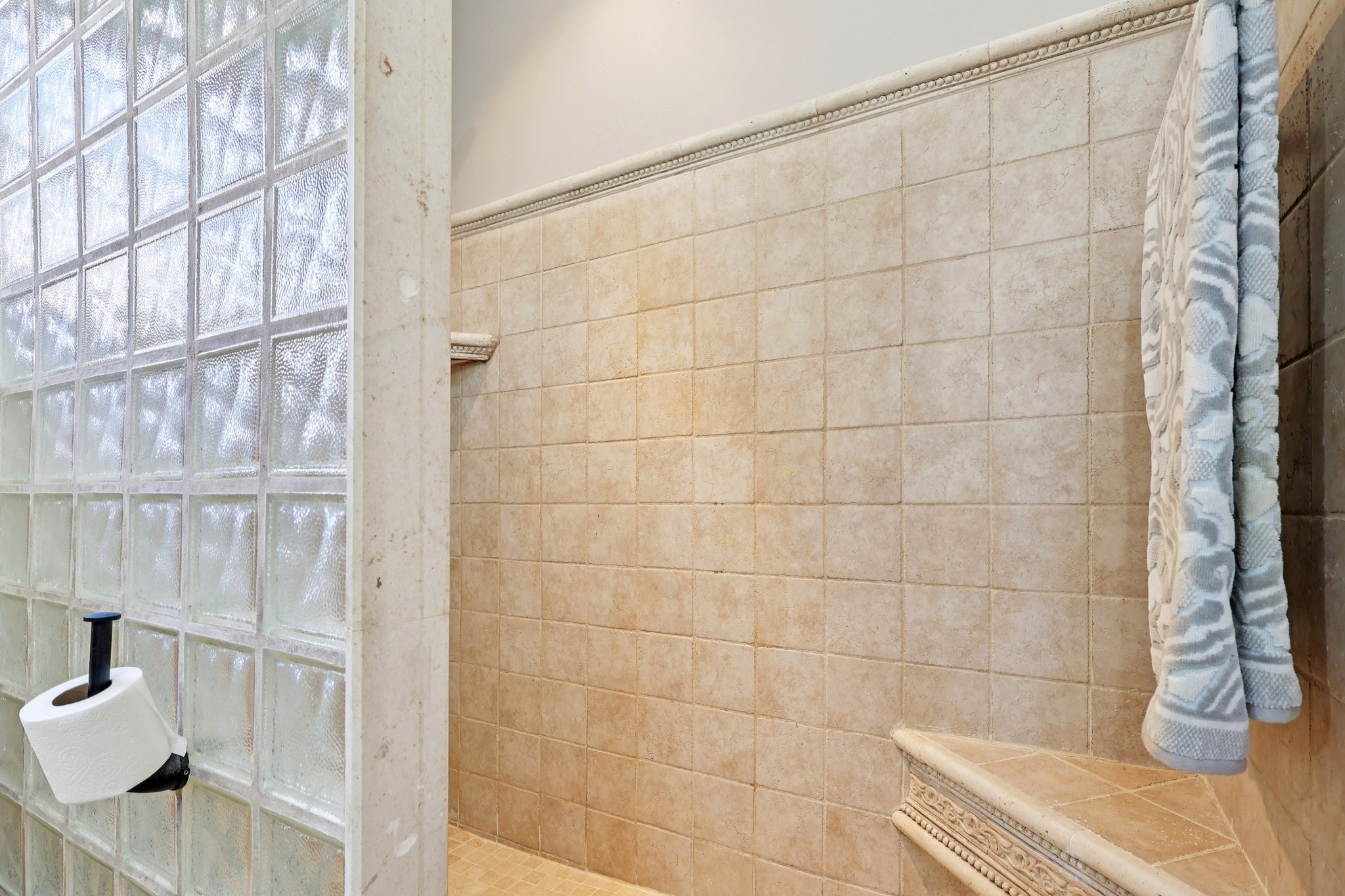 Magnolia Ave-S0303-034.jpg