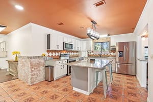 Magnolia Ave-S0303-013.jpg