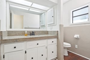 Magnolia Ave-S0303-024.jpg