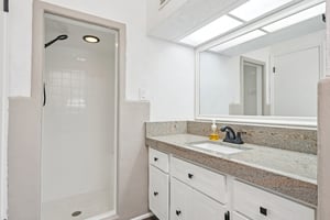 Magnolia Ave-S0303-025.jpg