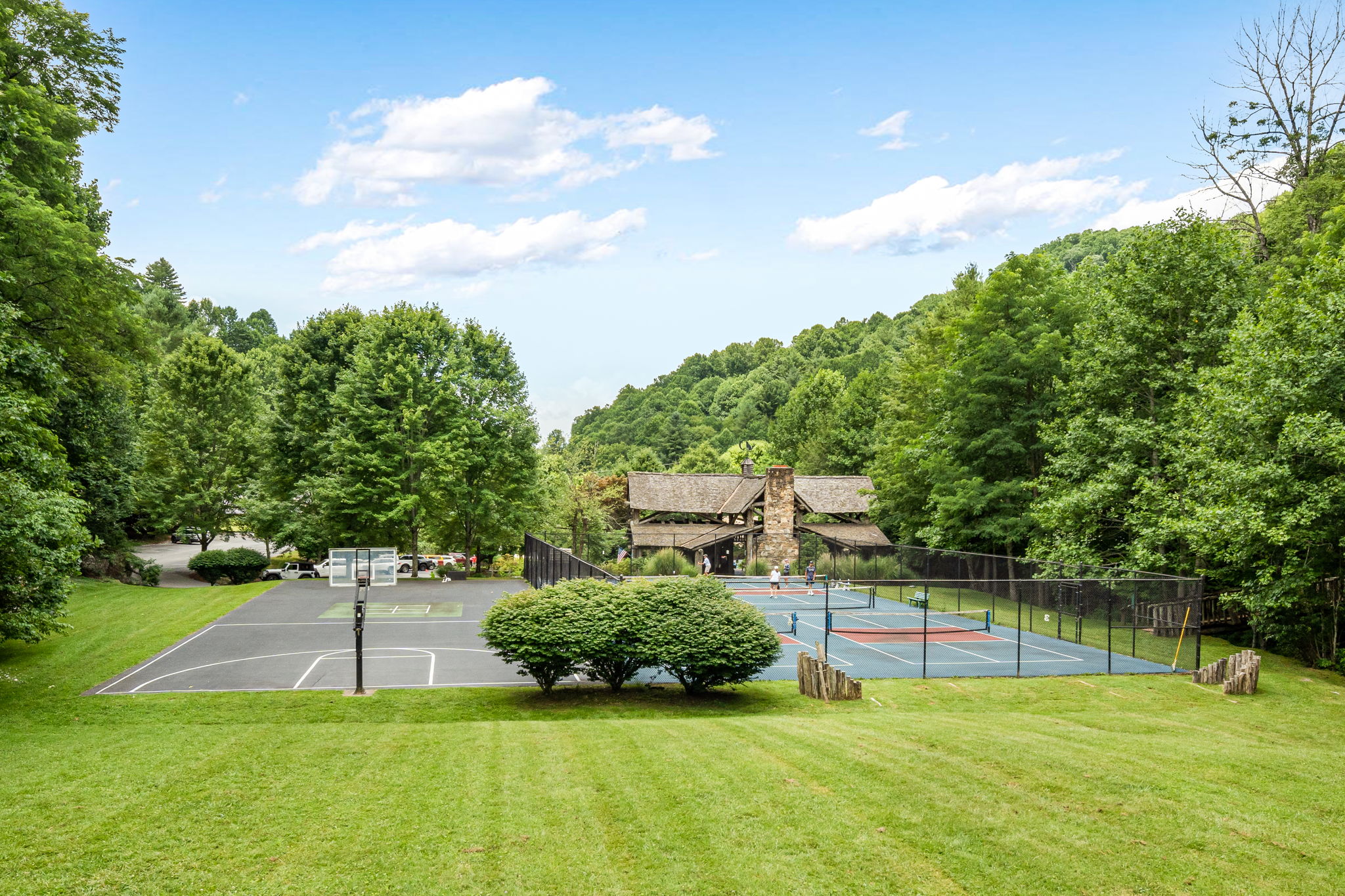 Tennis, Pickleball & Basketball