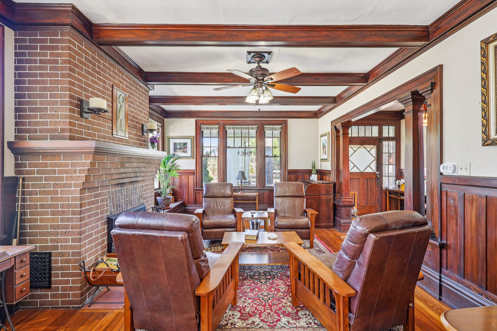 S Center St-S1003-014.jpg