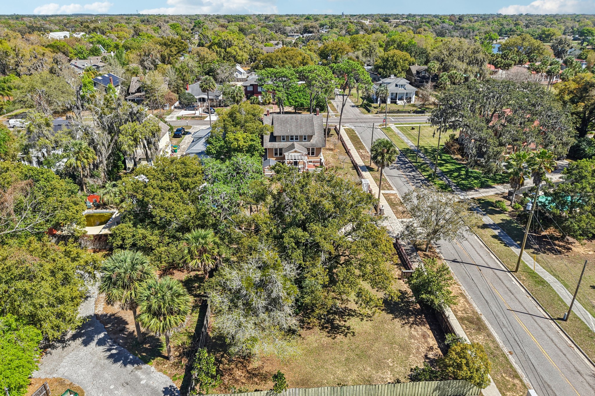 S Center St-S1003-054.jpg