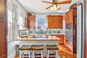 S Center St-S1003-017.jpg