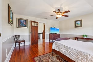 S Center St-S1003-030.jpg