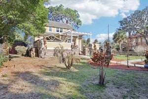 S Center St-S1003-046.jpg