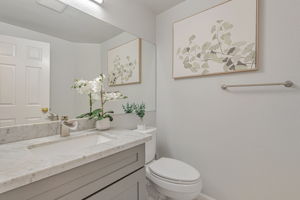  Photo 35