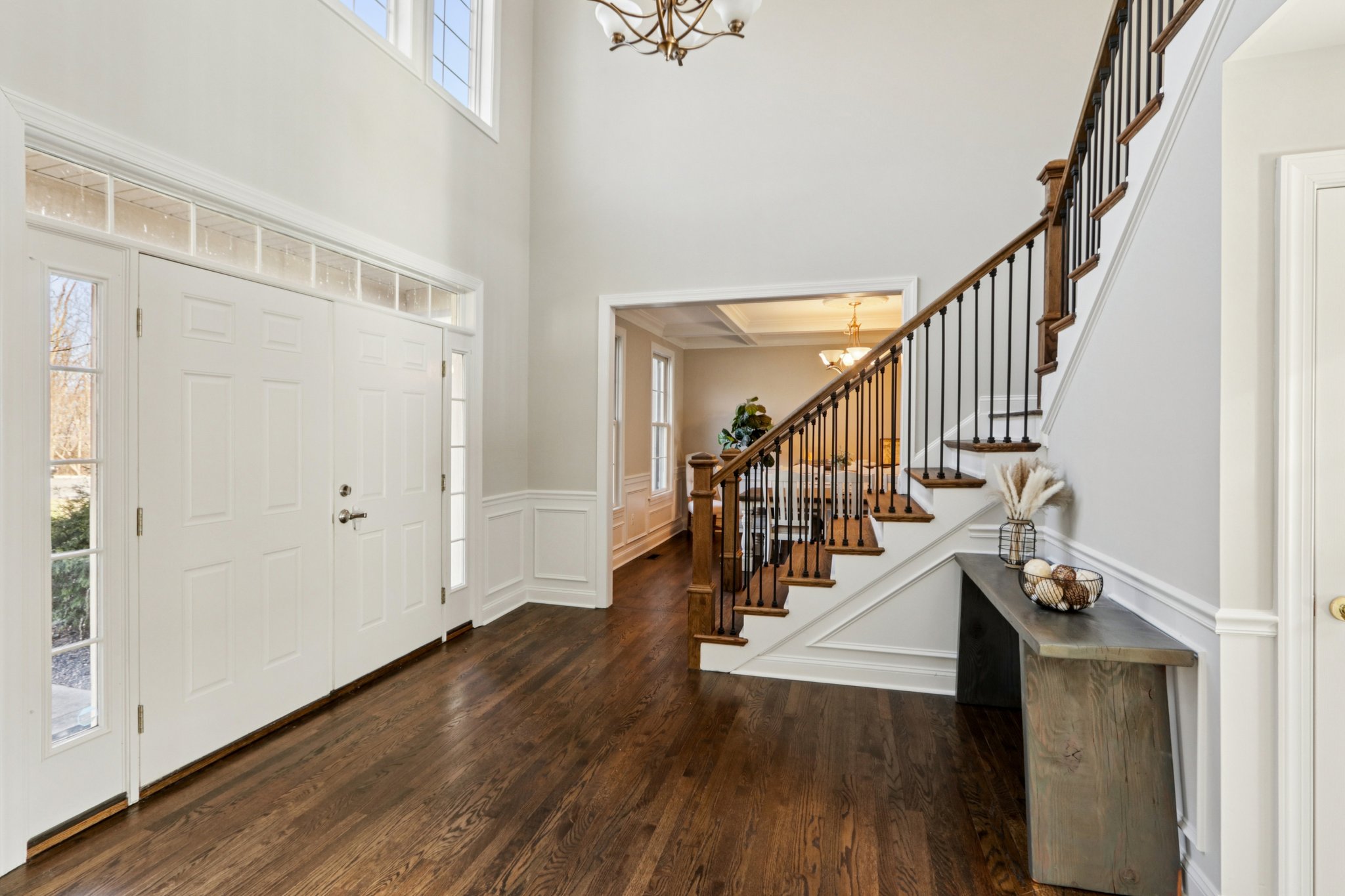 Lotus Ln-S2312-006.jpg