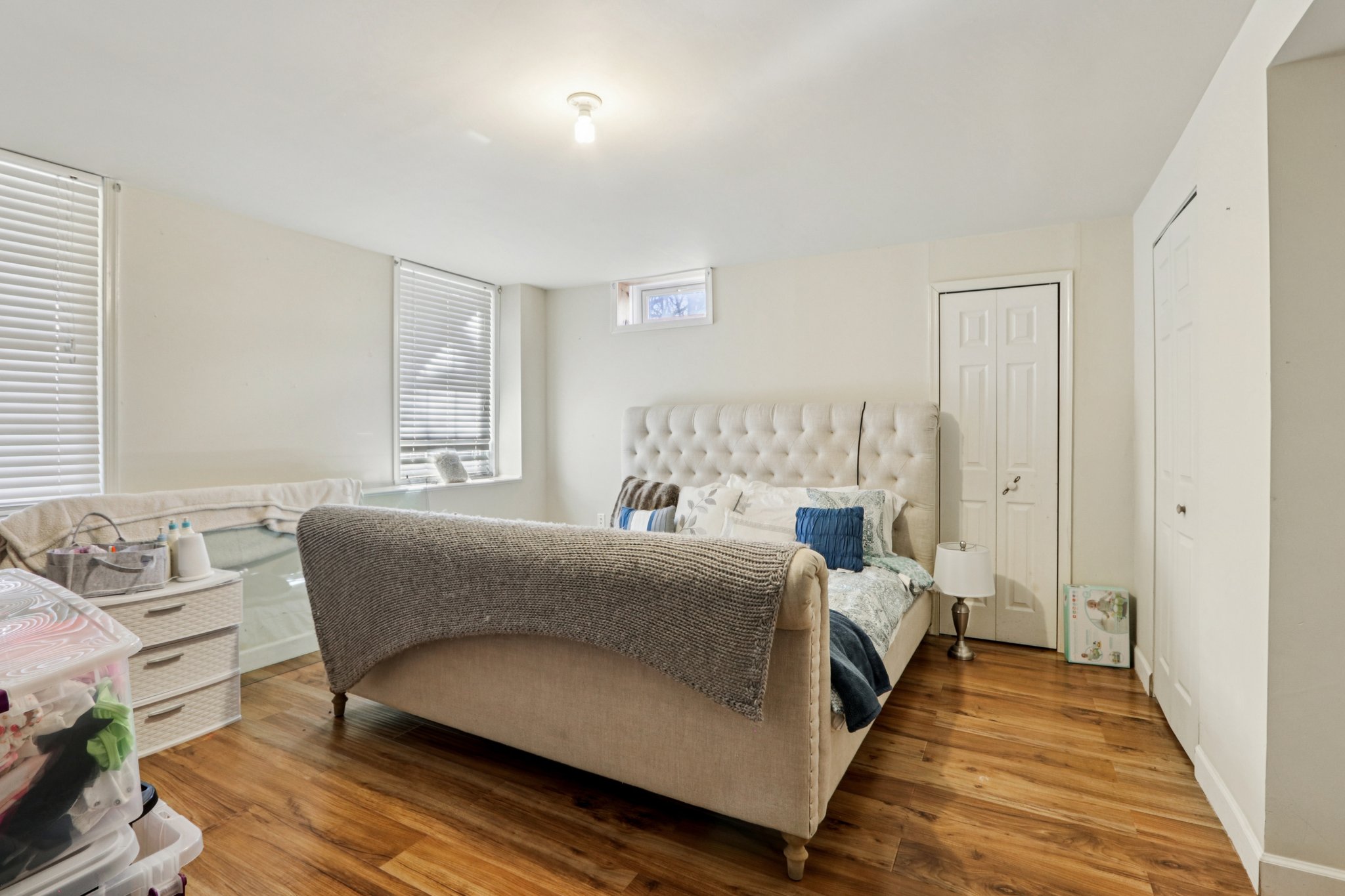 Lotus Ln-S2312-040.jpg