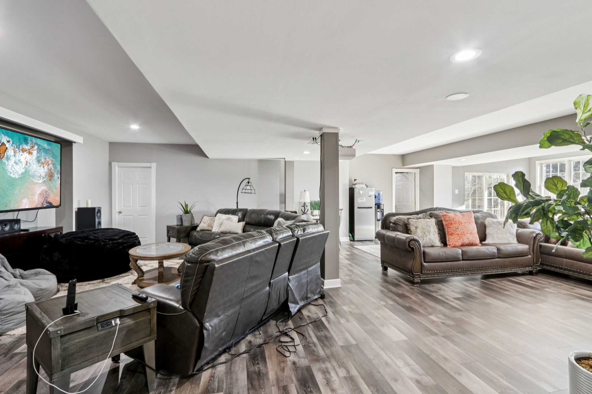 Lotus Ln-S2312-043.jpg