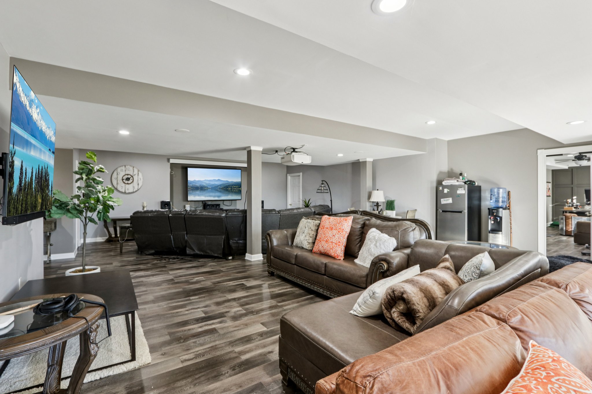 Lotus Ln-S2312-049.jpg