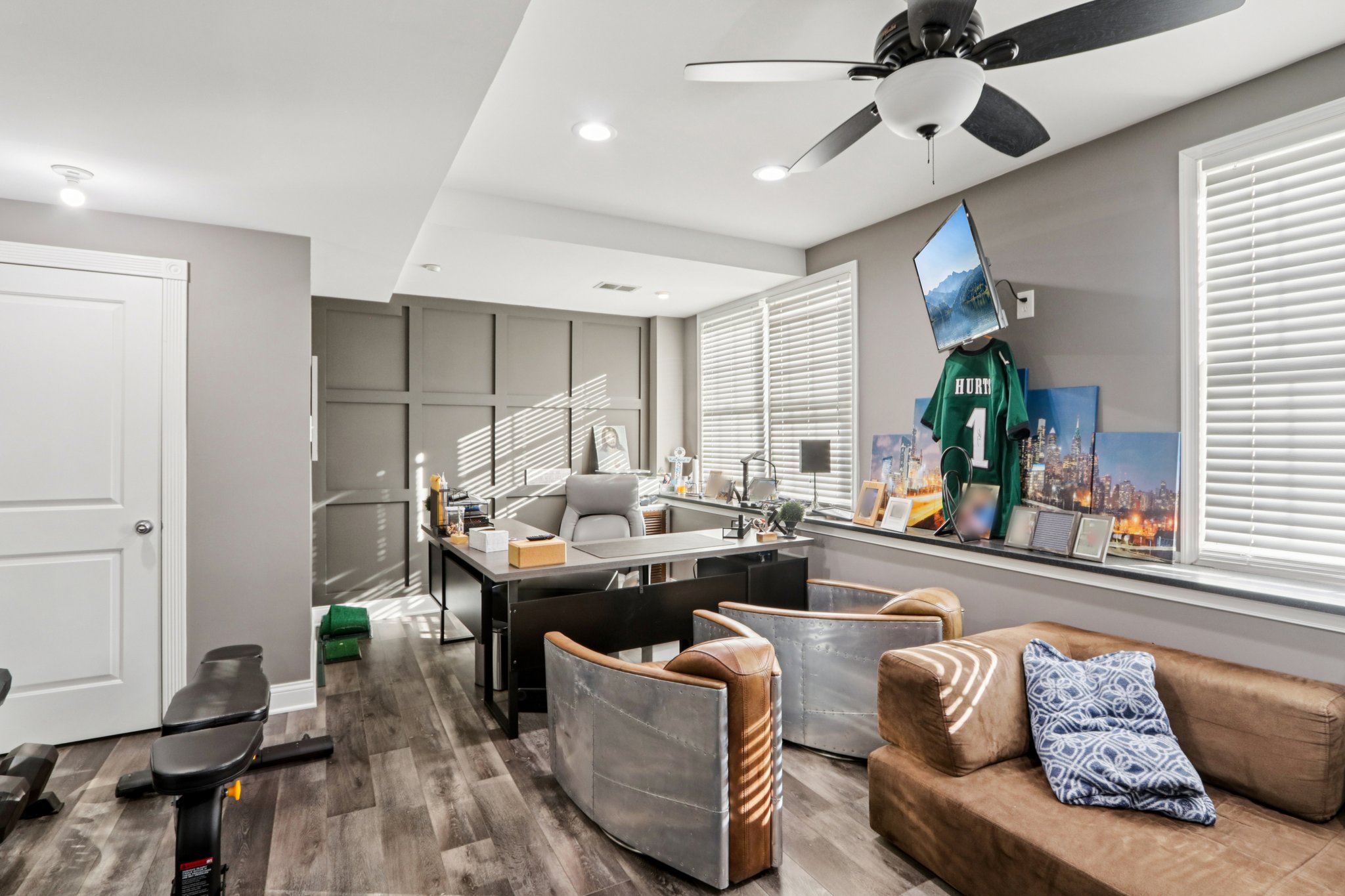 Lotus Ln-S2312-051.jpg