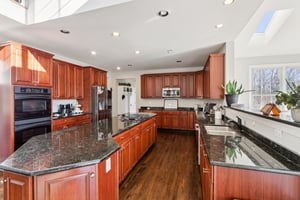 Lotus Ln-S2312-027.jpg