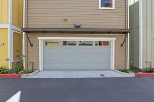 040_F8_4220 Providence Terrace