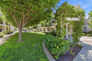 044_F8_4220 Providence Terrace