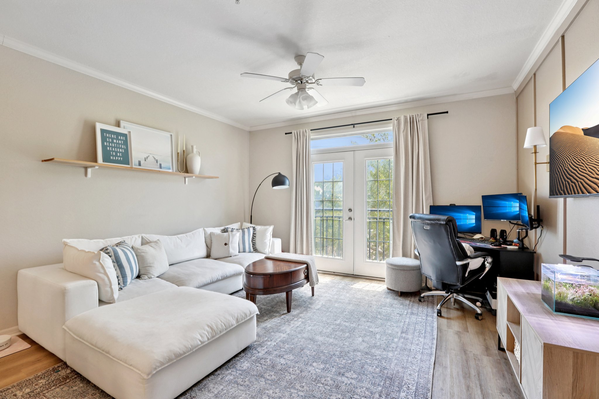 W Spruce St 2309-S1804-011.jpg