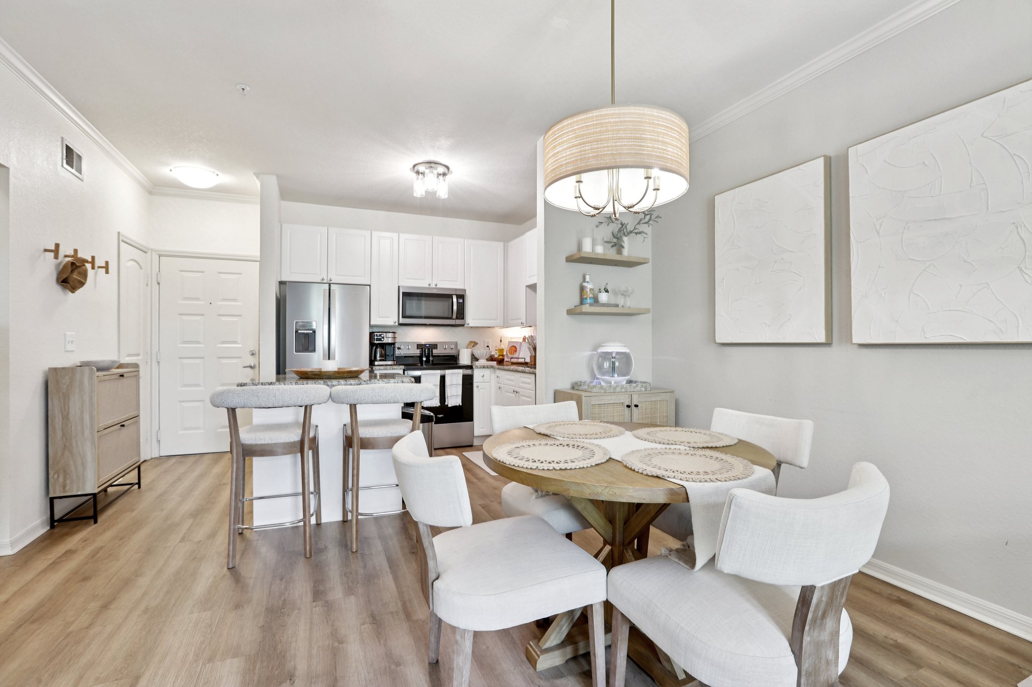 W Spruce St 2309-S1804-013.jpg