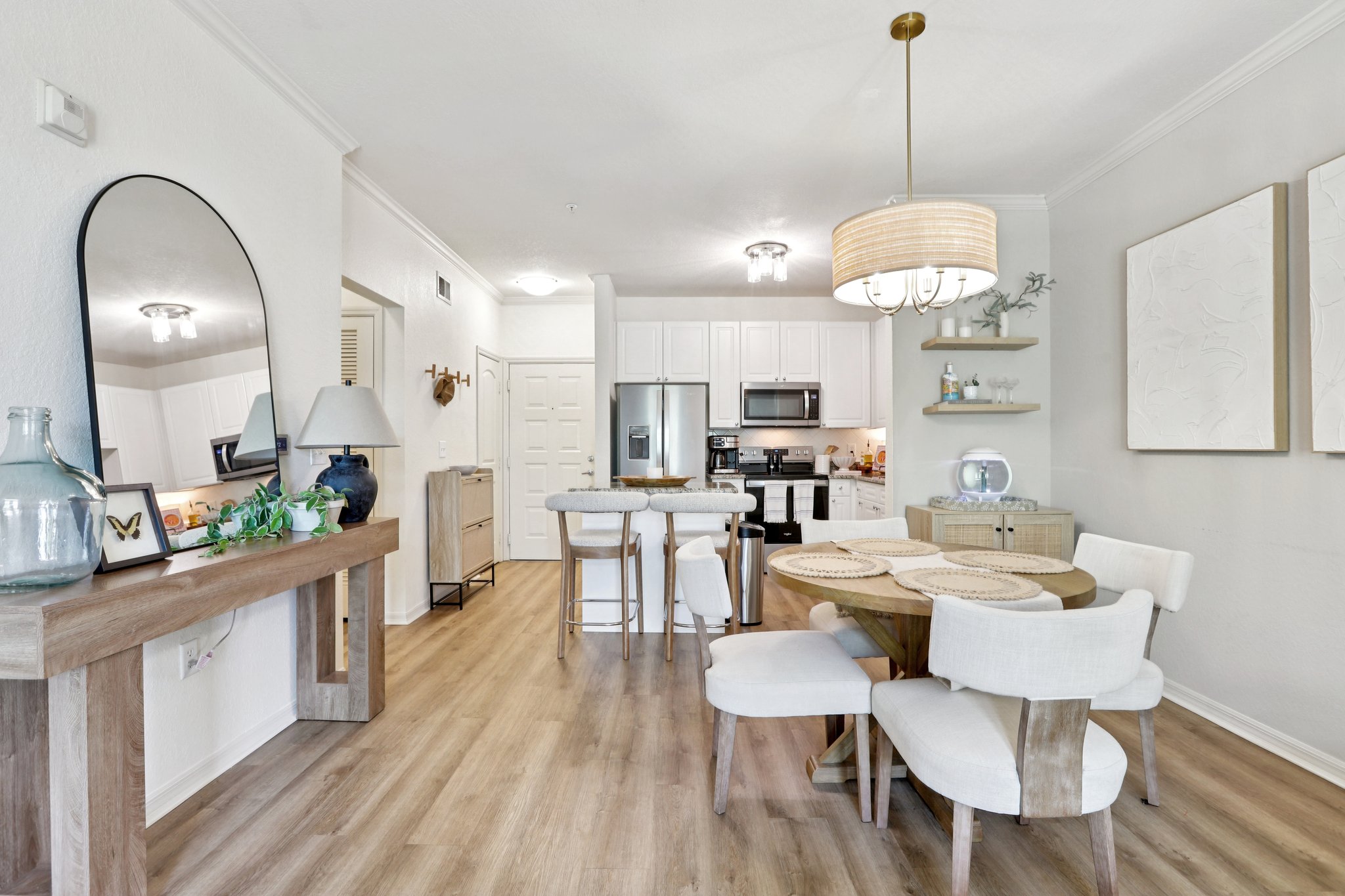 W Spruce St 2309-S1804-014.jpg