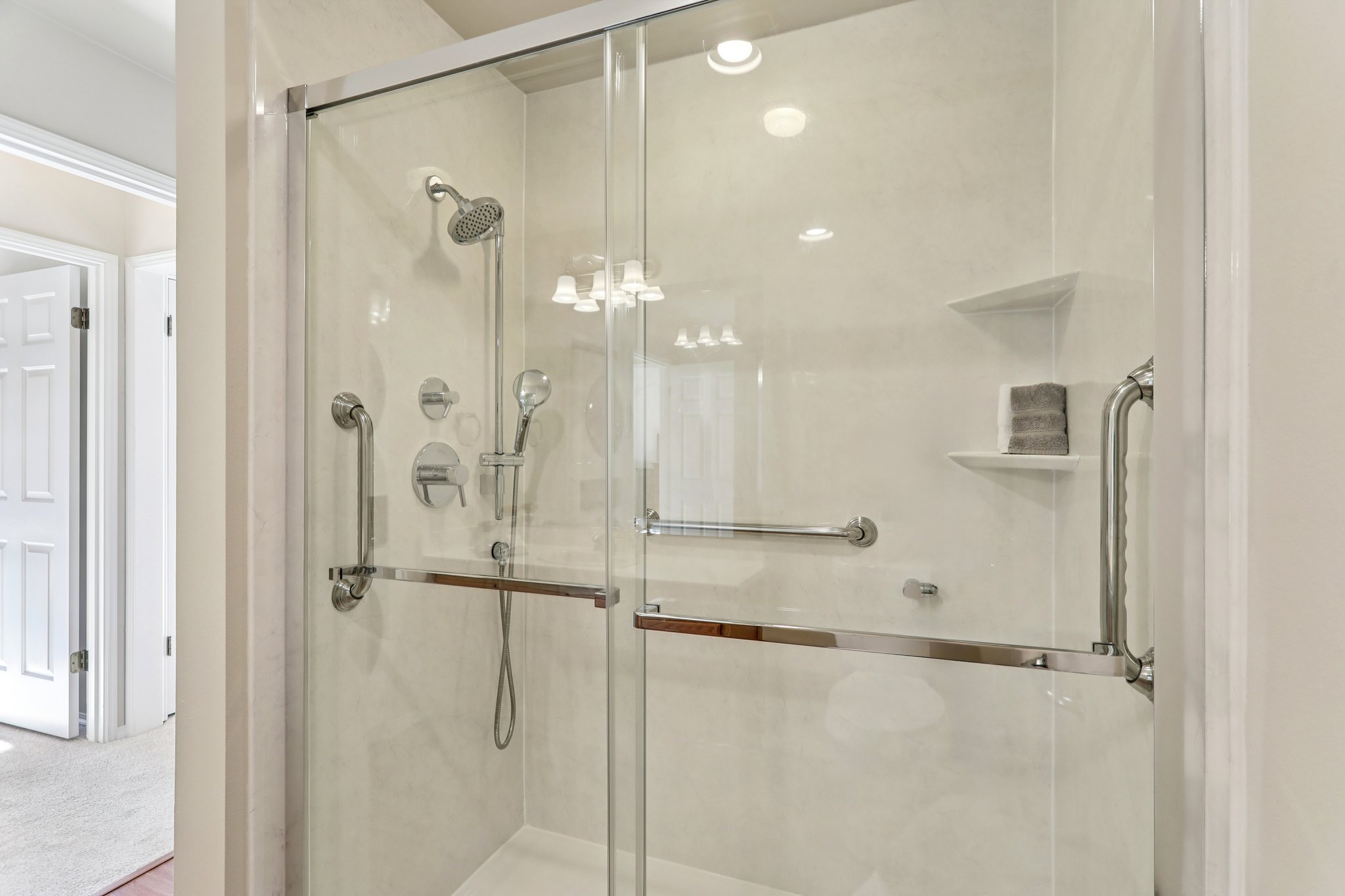 221st Pl-S0210-022.jpg