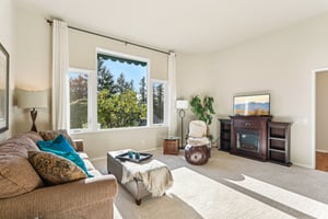 221st Pl-S0210-012.jpg
