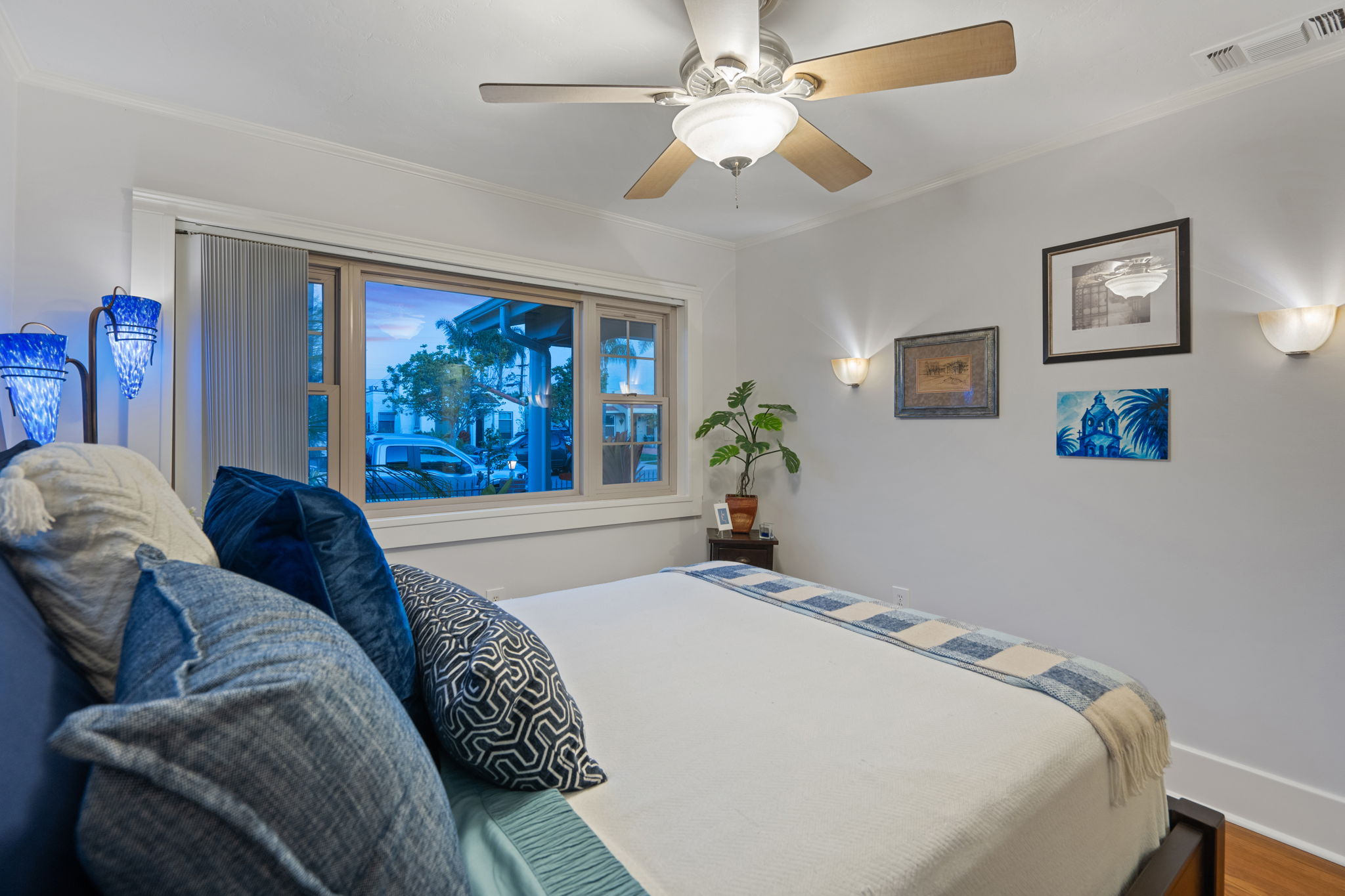 4222-24 Swift Ave-45